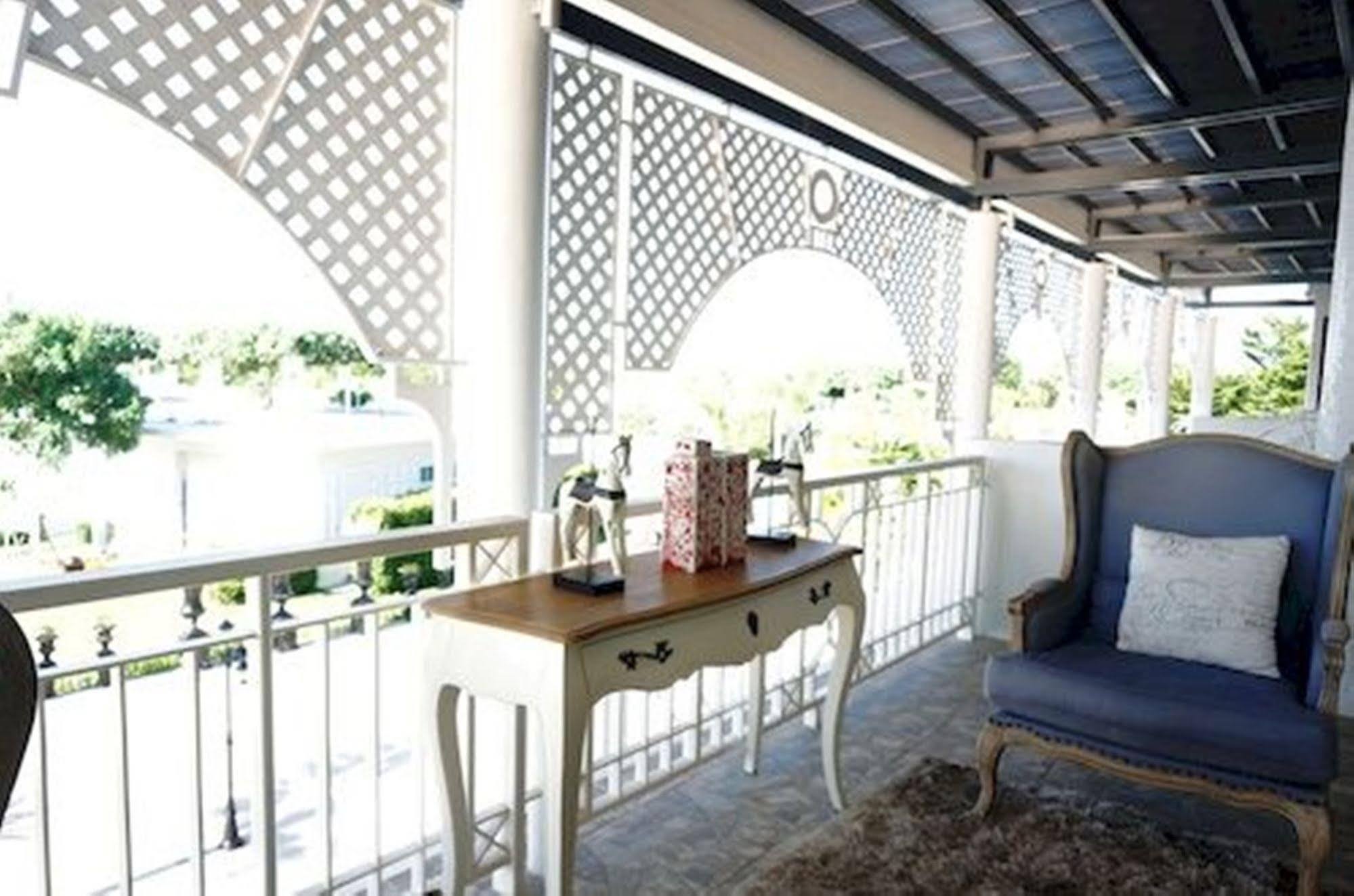 The Sea-cret Garden Hotell